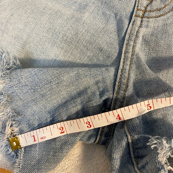 GAP Distressed High Rise Denim Shorts, Size 30 - Picture 10 of 11